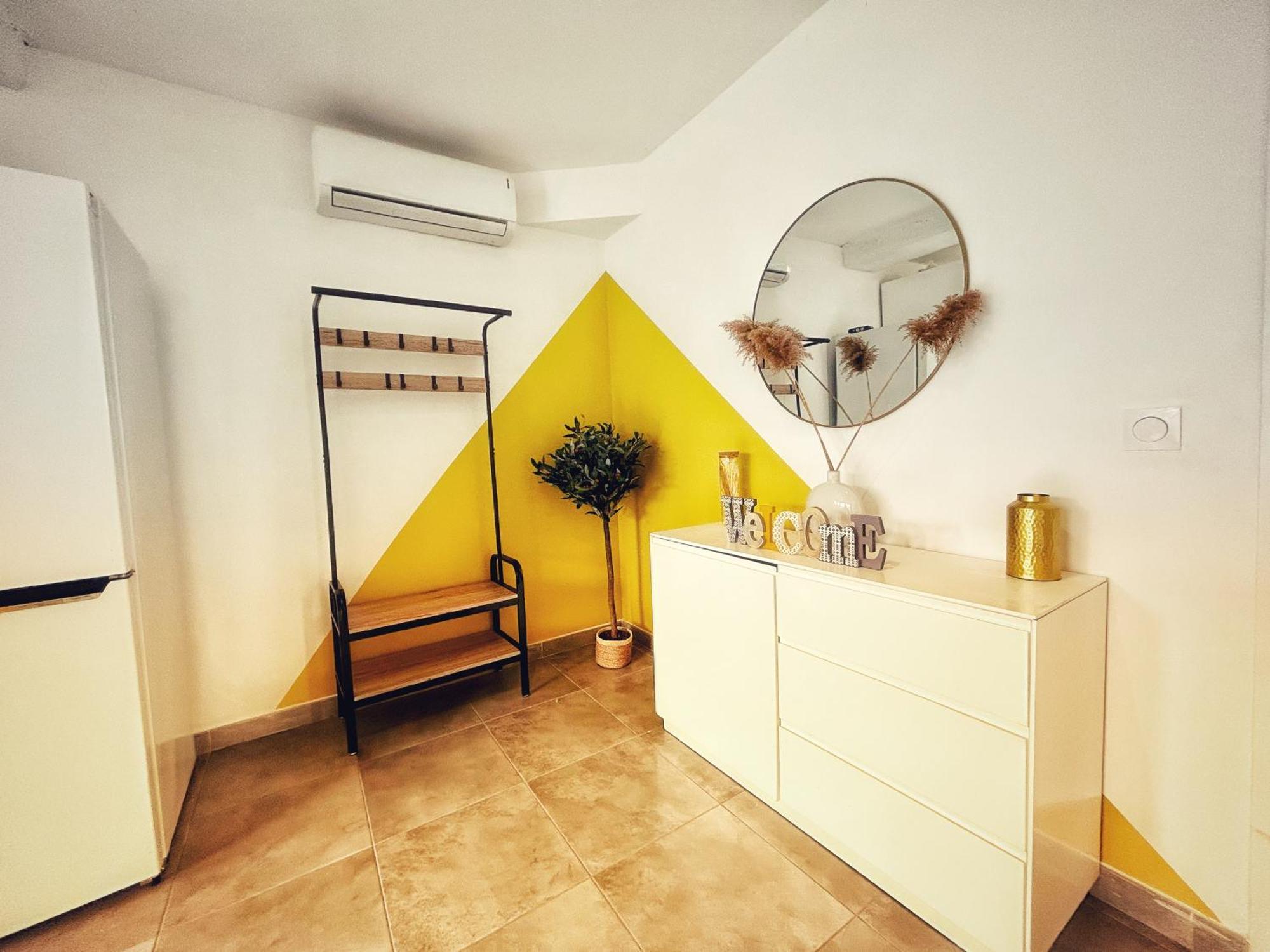Doux Rouinet Cocoon Apartment Fourques  Exterior photo